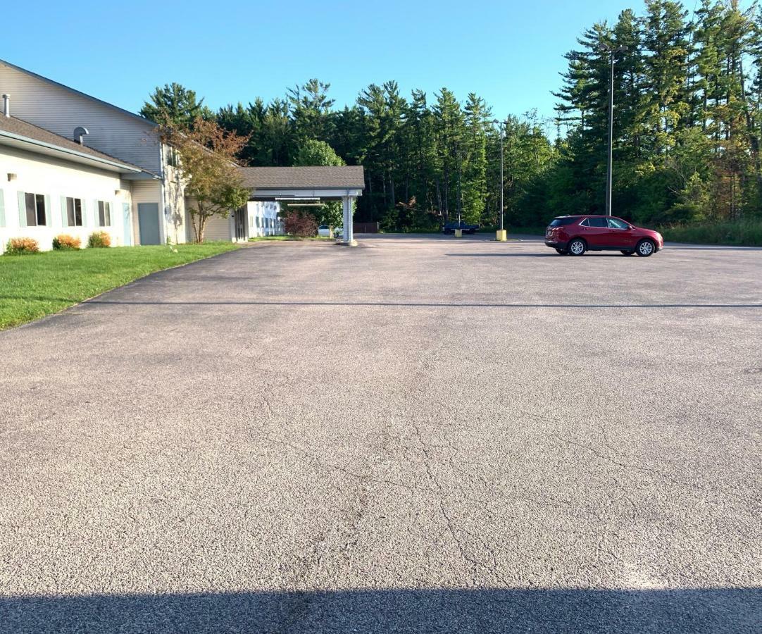 Sleep Inn & Suites Wisconsin Dells Exterior photo